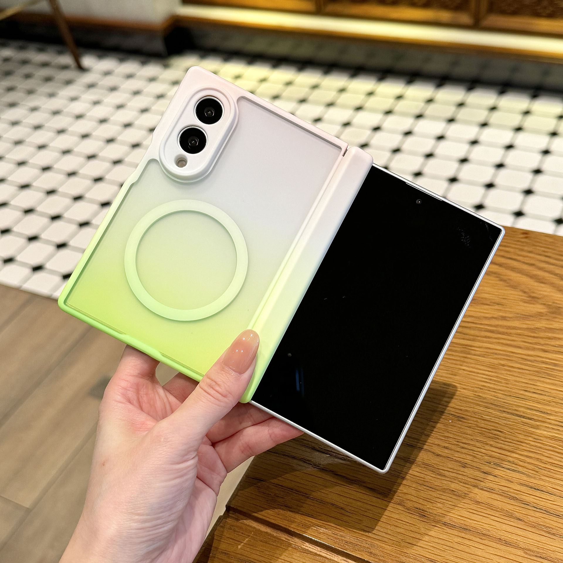Z Phone Accessories - Funda Magnética Transparente Mate de Color