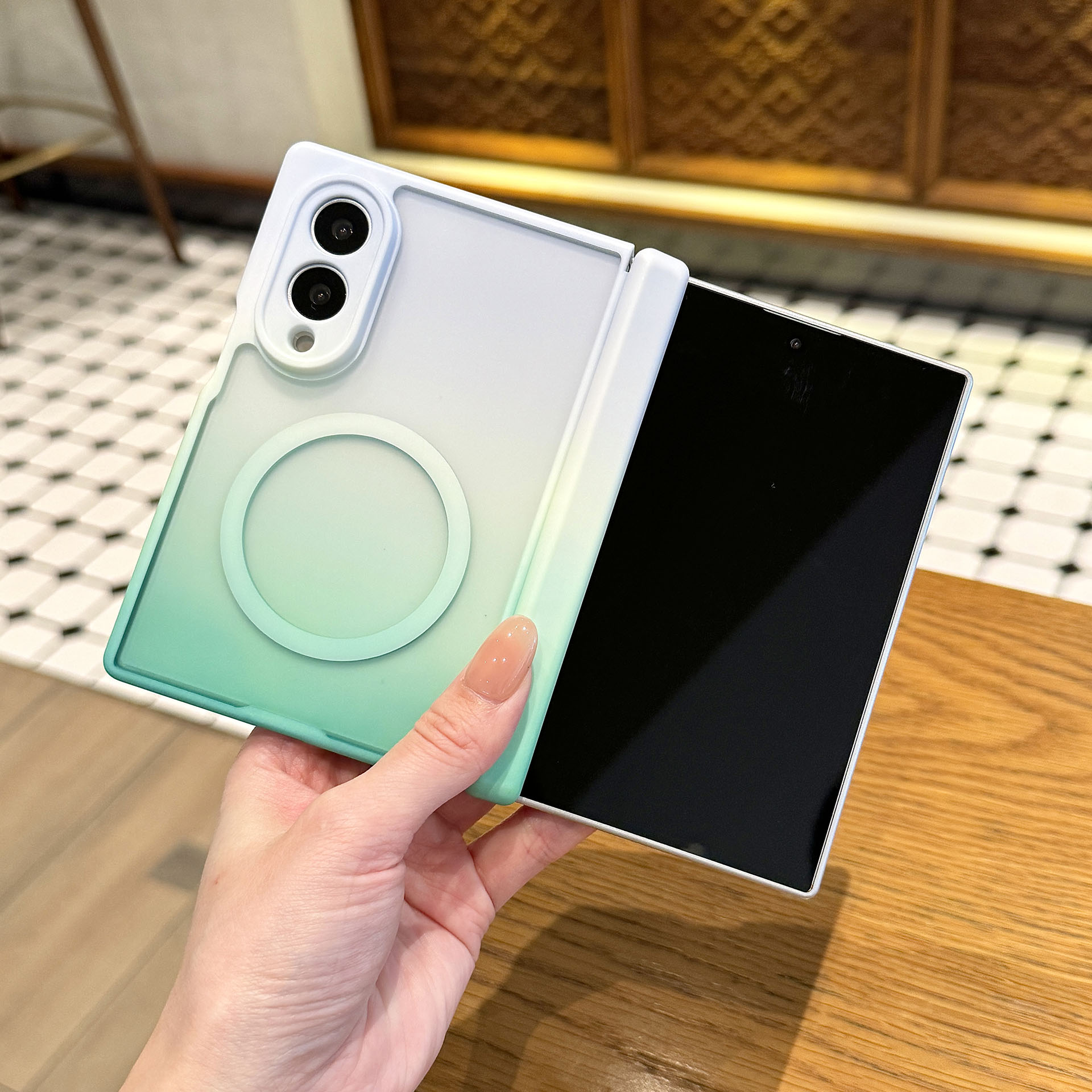 Funda Magnética Transparente M - Z Phone Accessories reseña y precio